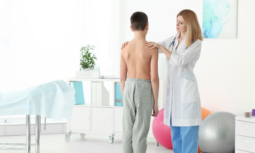 Scoliosis Treatment Methods for Your Teenager